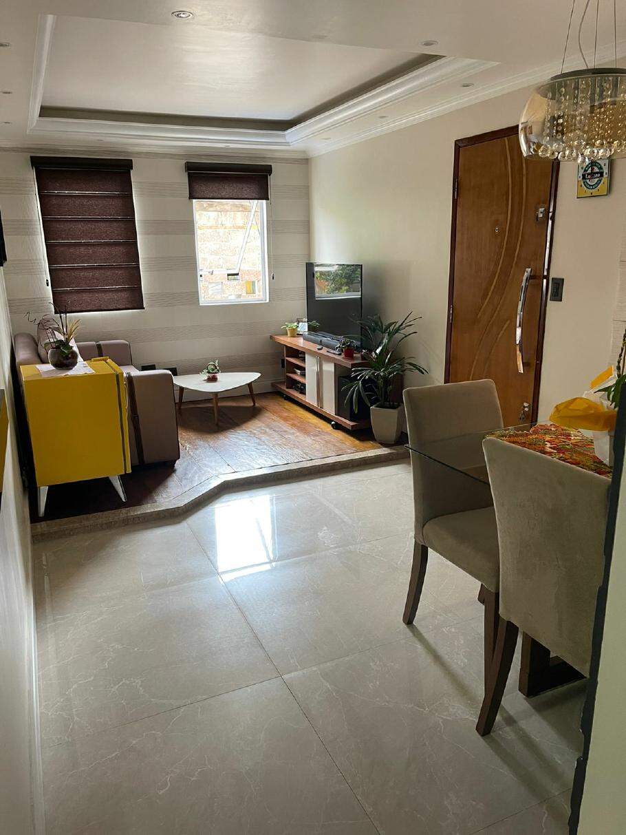 Apartamento à venda com 2 quartos, 62m² - Foto 1