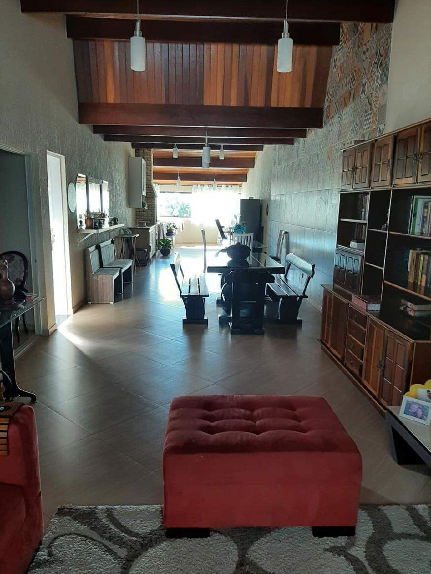 Sobrado à venda com 5 quartos, 300m² - Foto 25