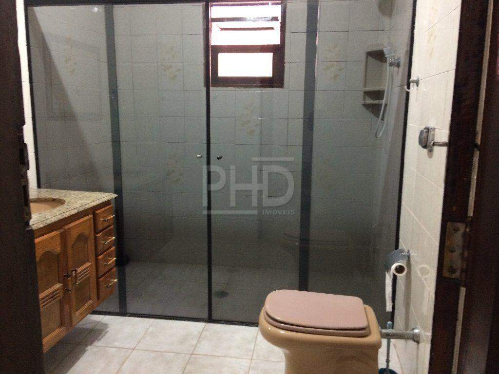 Sobrado para alugar com 3 quartos, 300m² - Foto 24