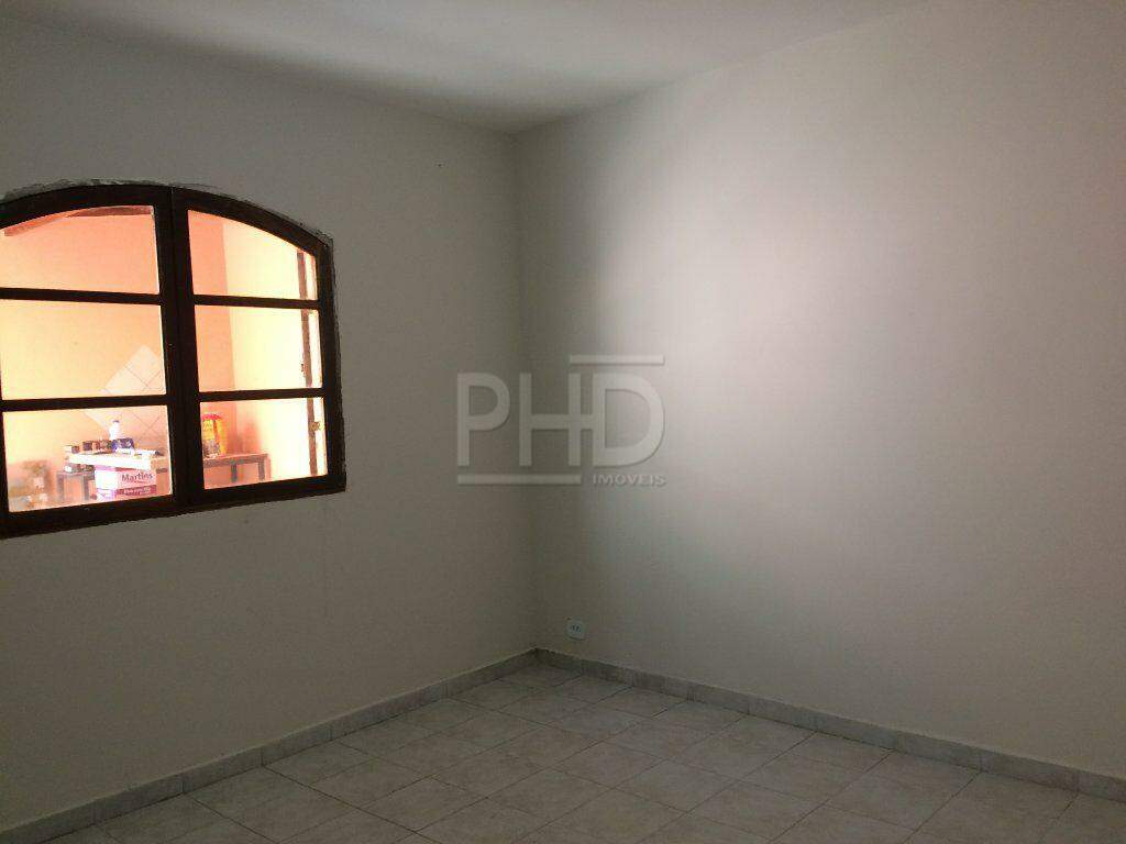 Sobrado para alugar com 3 quartos, 300m² - Foto 11