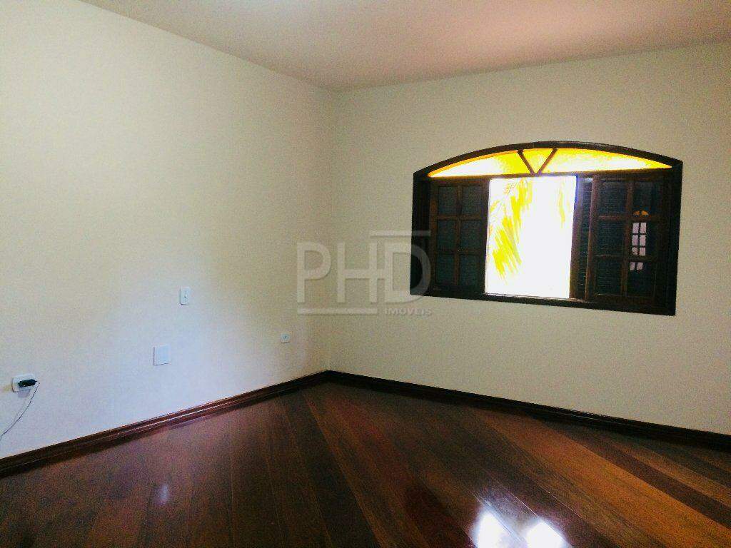 Sobrado para alugar com 3 quartos, 300m² - Foto 13