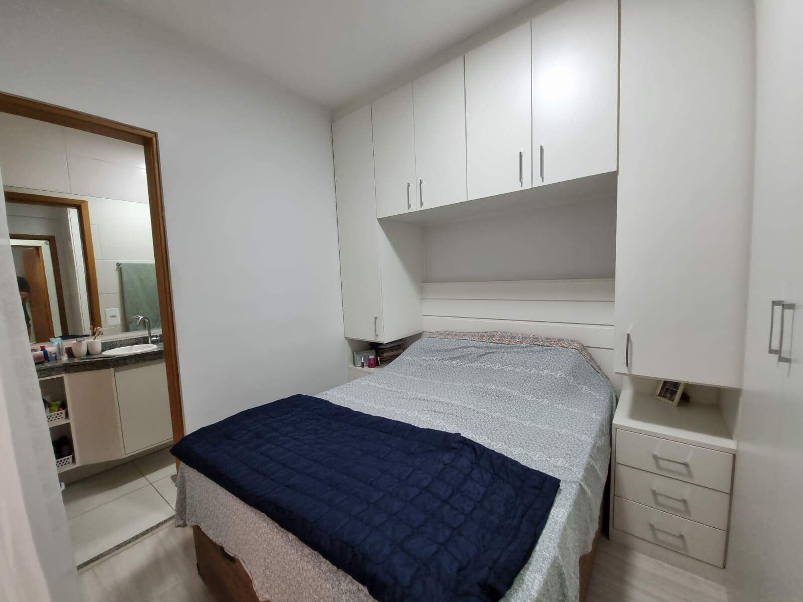 Apartamento à venda com 2 quartos, 60m² - Foto 6