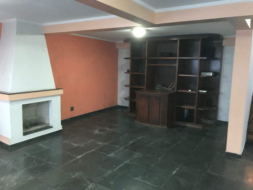 Casa à venda com 3 quartos, 270m² - Foto 5