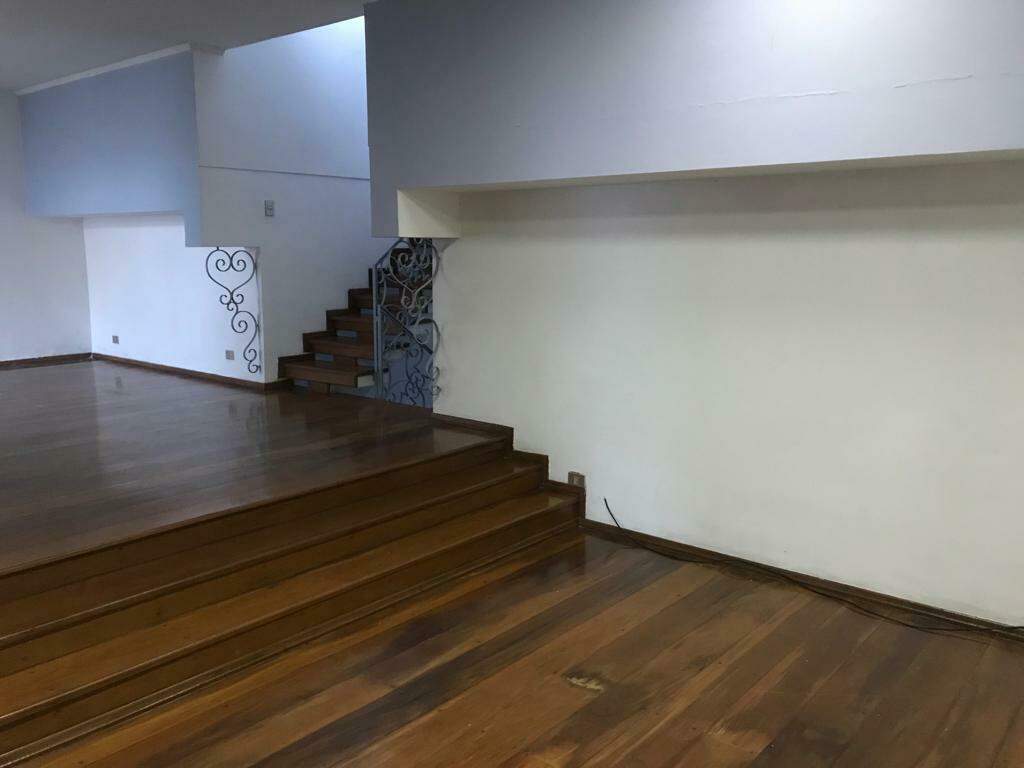 Casa à venda com 3 quartos, 270m² - Foto 14