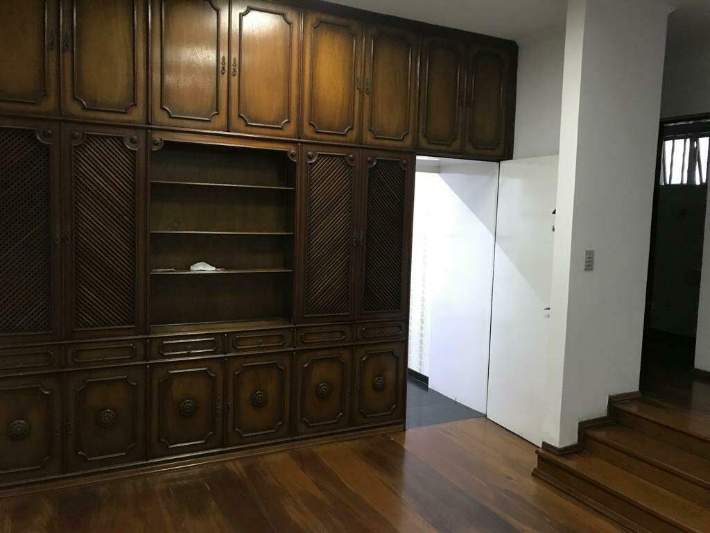 Casa à venda com 3 quartos, 270m² - Foto 15