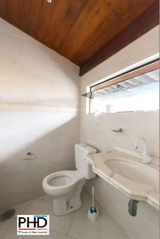 Sobrado à venda com 4 quartos, 200m² - Foto 23