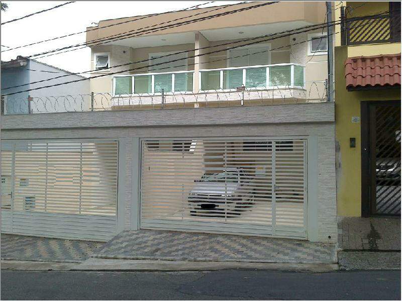 Sobrado à venda com 3 quartos, 224m² - Foto 1