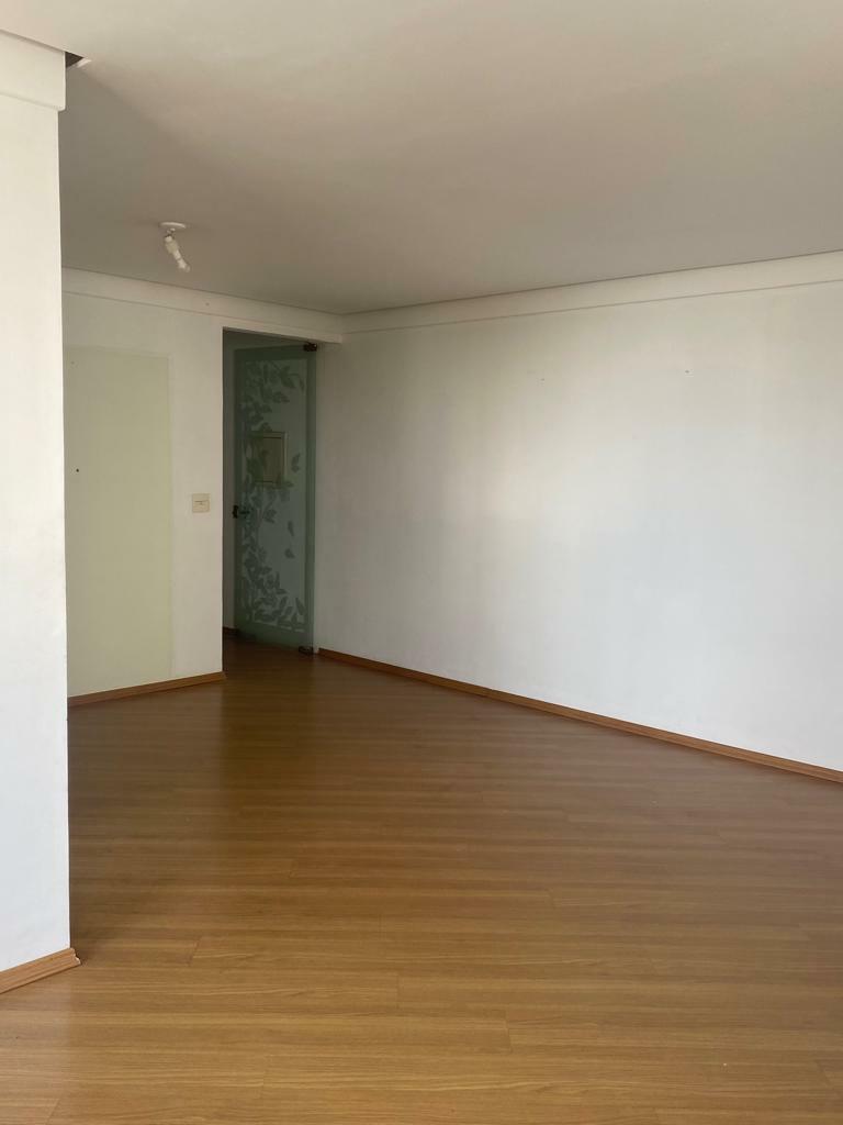 Apartamento à venda com 3 quartos, 102m² - Foto 3