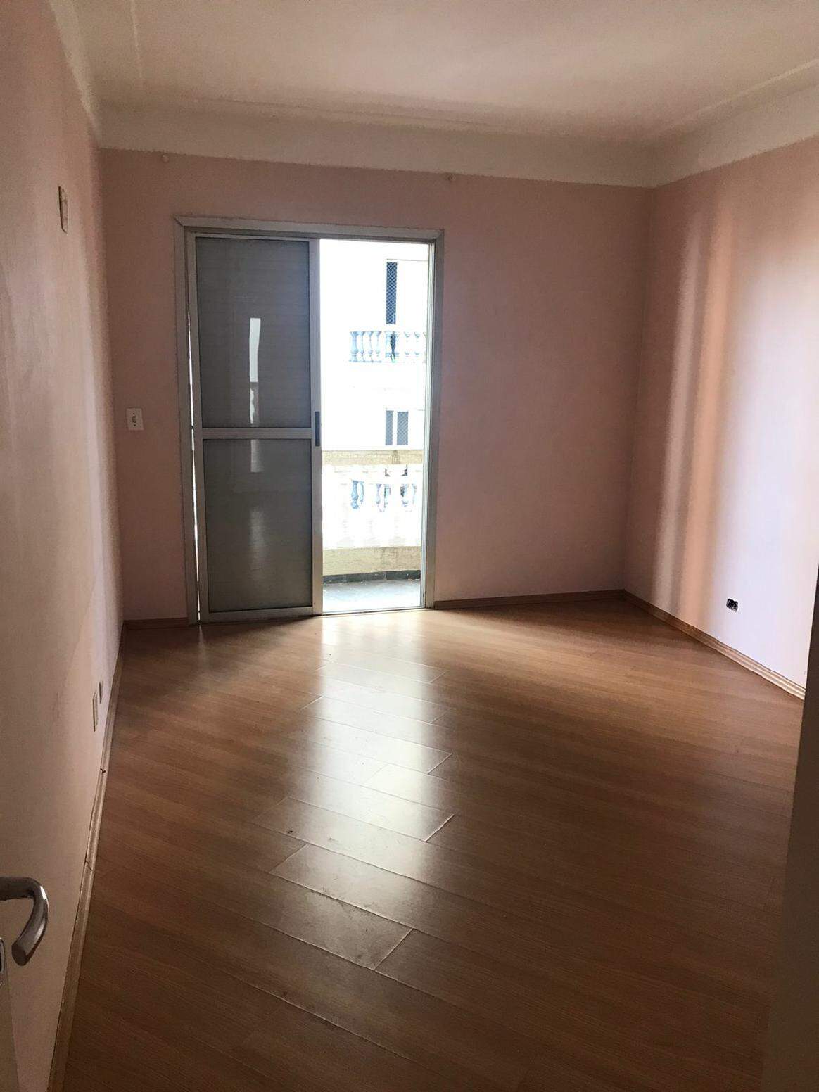 Apartamento à venda com 3 quartos, 102m² - Foto 13