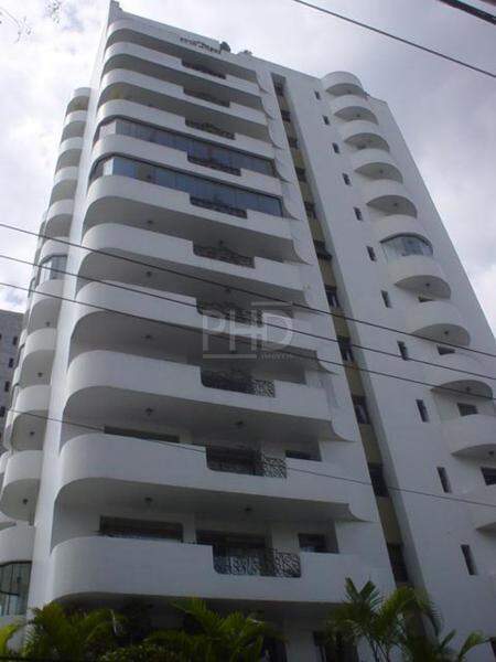 Apartamento à venda com 4 quartos, 216m² - Foto 1