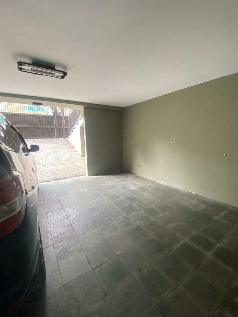 Sobrado à venda com 3 quartos, 217m² - Foto 29