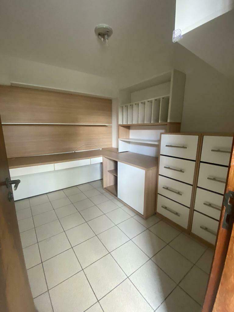 Sobrado à venda com 3 quartos, 217m² - Foto 23