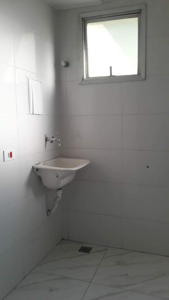 Apartamento para alugar com 2 quartos, 48m² - Foto 4