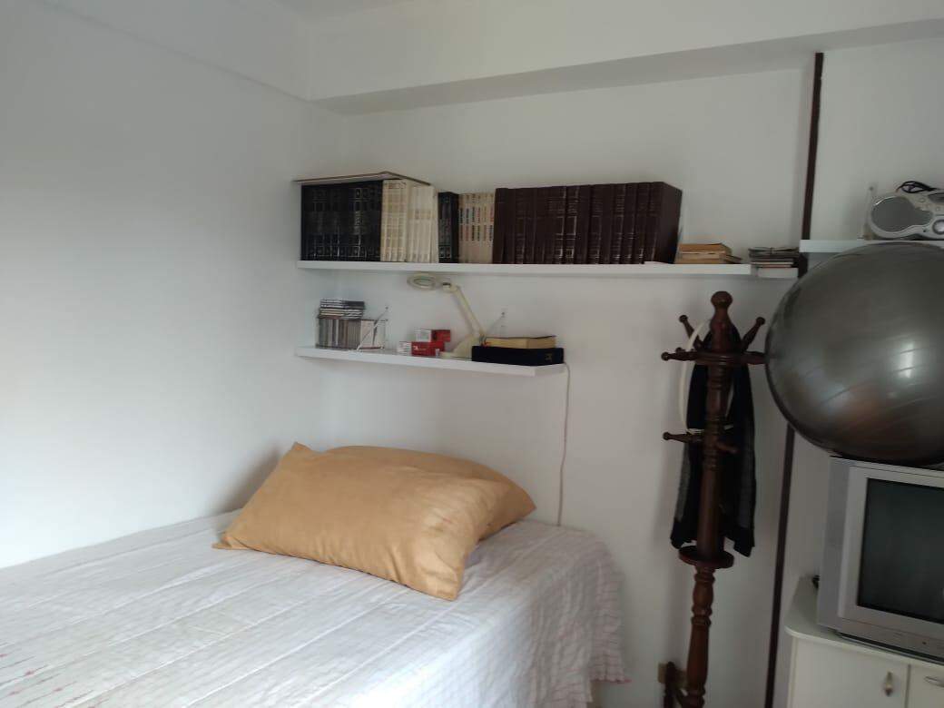 Apartamento à venda com 2 quartos, 76m² - Foto 11