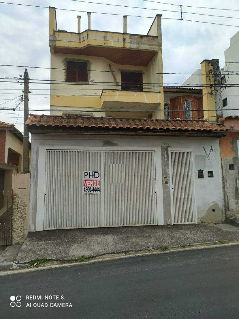 Sobrado à venda com 3 quartos, 400m² - Foto 1