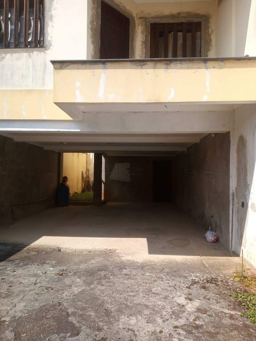 Sobrado à venda com 3 quartos, 400m² - Foto 3