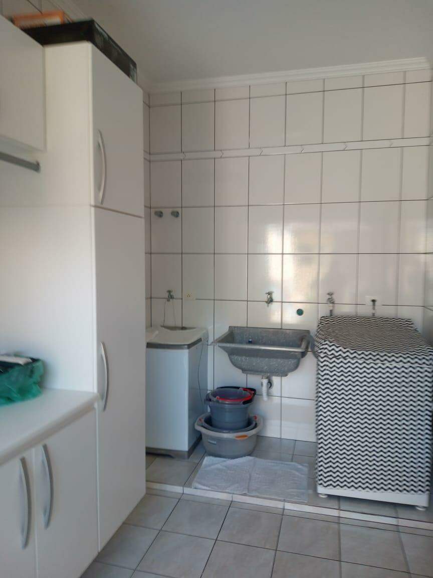 Sobrado à venda com 3 quartos, 400m² - Foto 9