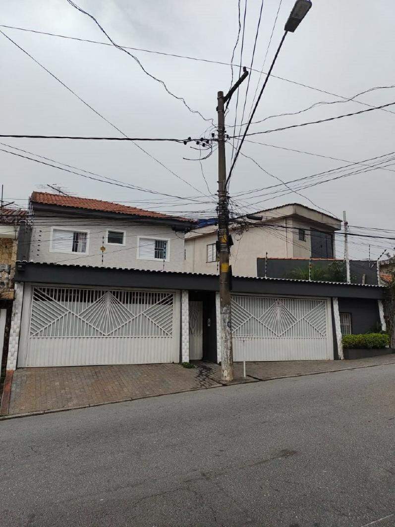 Sobrado à venda com 3 quartos, 153m² - Foto 2