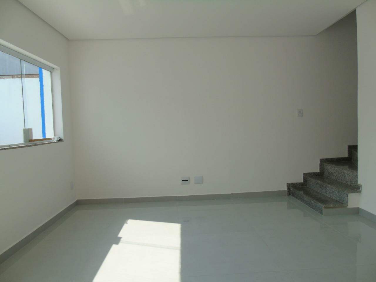 Sobrado à venda com 3 quartos, 116m² - Foto 2