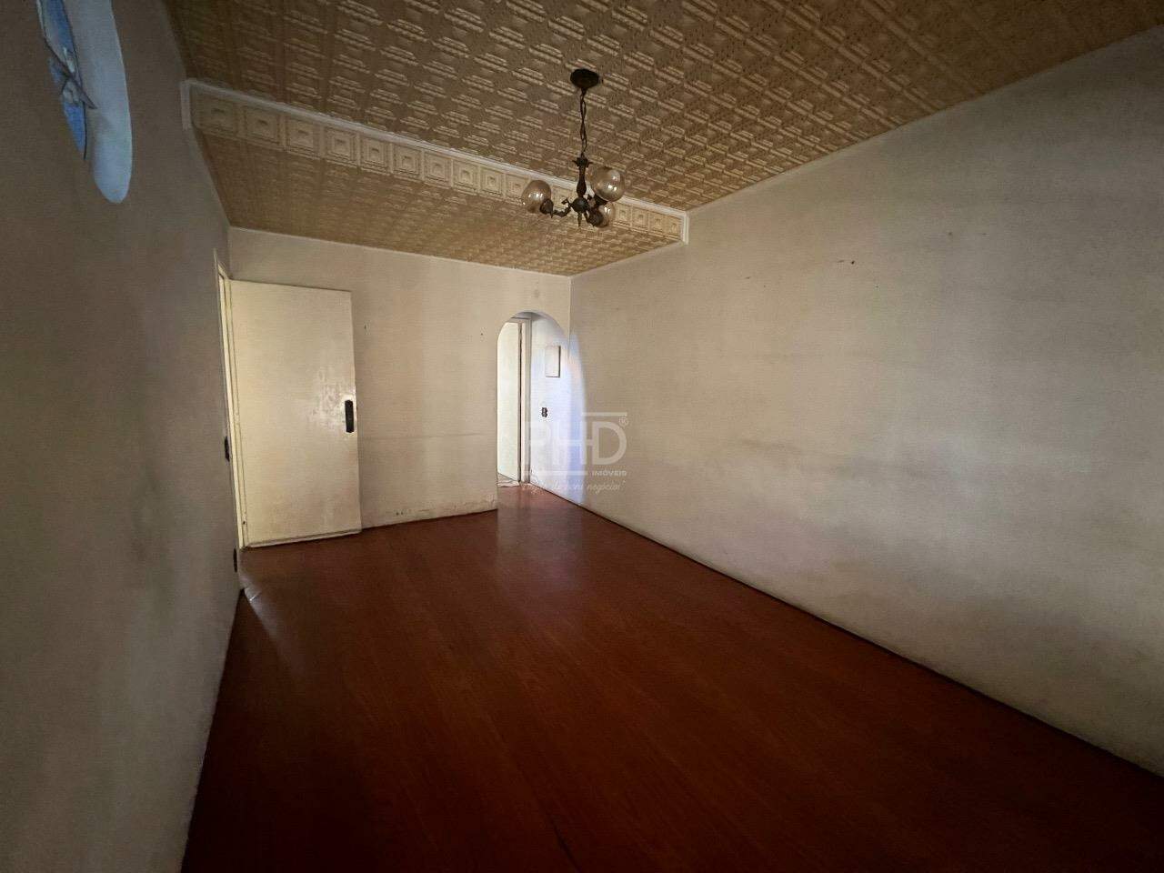 Sobrado à venda com 3 quartos, 140m² - Foto 1