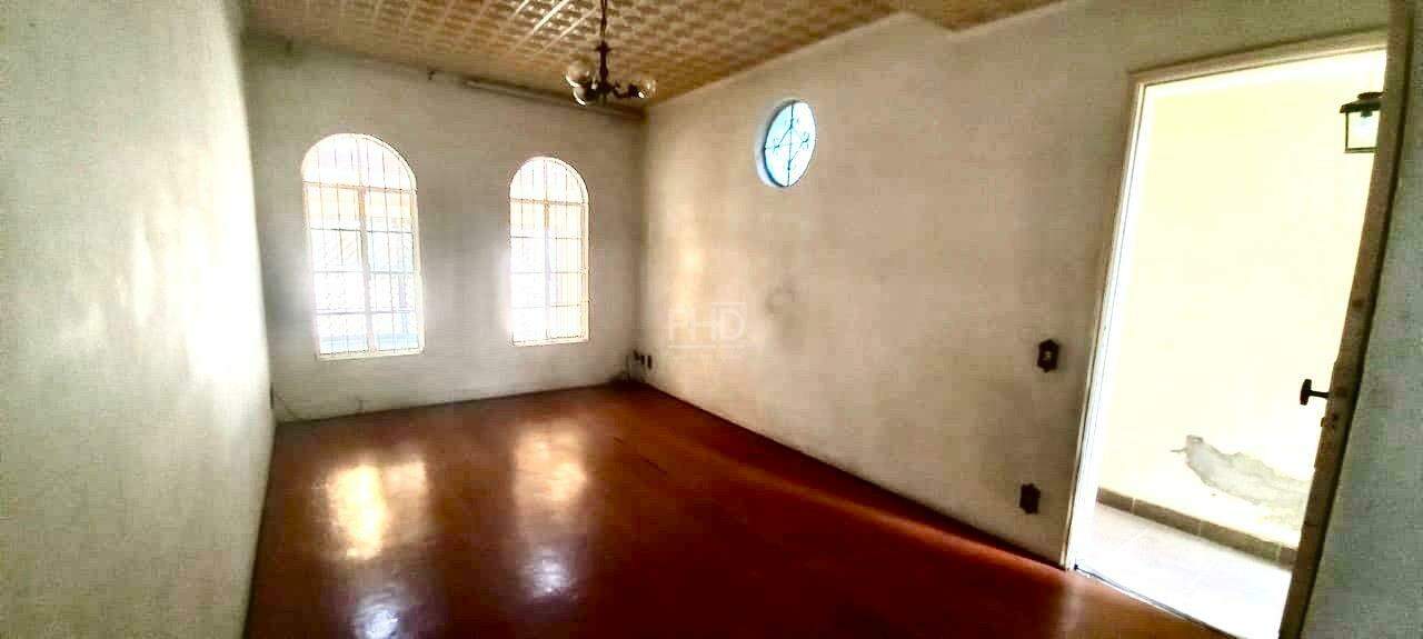 Sobrado à venda com 3 quartos, 140m² - Foto 2