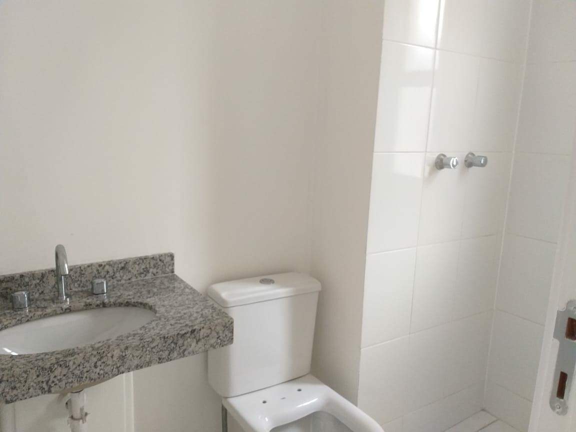 Apartamento à venda com 3 quartos, 70m² - Foto 9