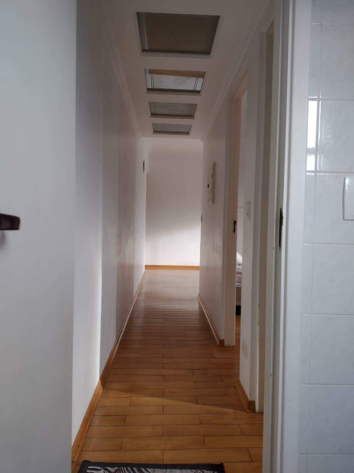 Apartamento à venda com 2 quartos, 70m² - Foto 13