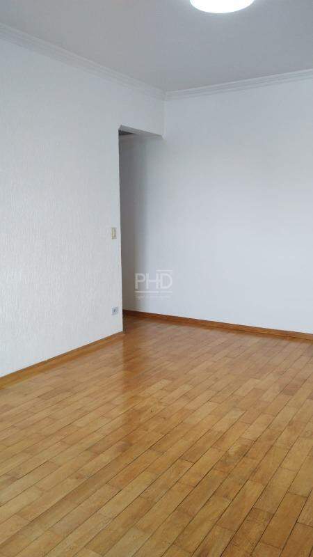 Apartamento à venda com 2 quartos, 70m² - Foto 3