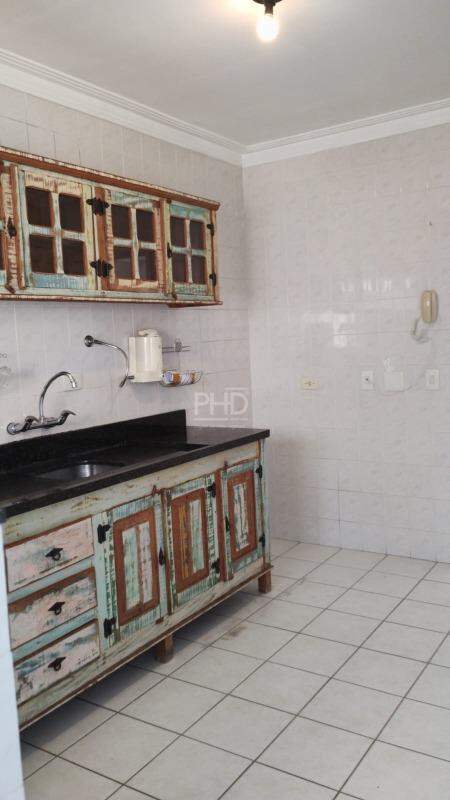 Apartamento à venda com 2 quartos, 70m² - Foto 13