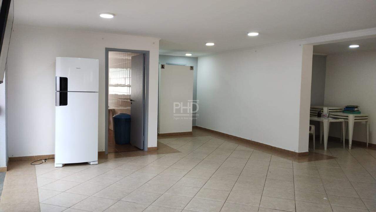 Apartamento à venda com 2 quartos, 70m² - Foto 42