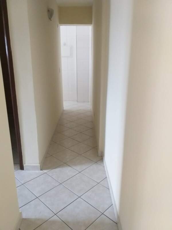 Apartamento para alugar com 2 quartos, 65m² - Foto 2