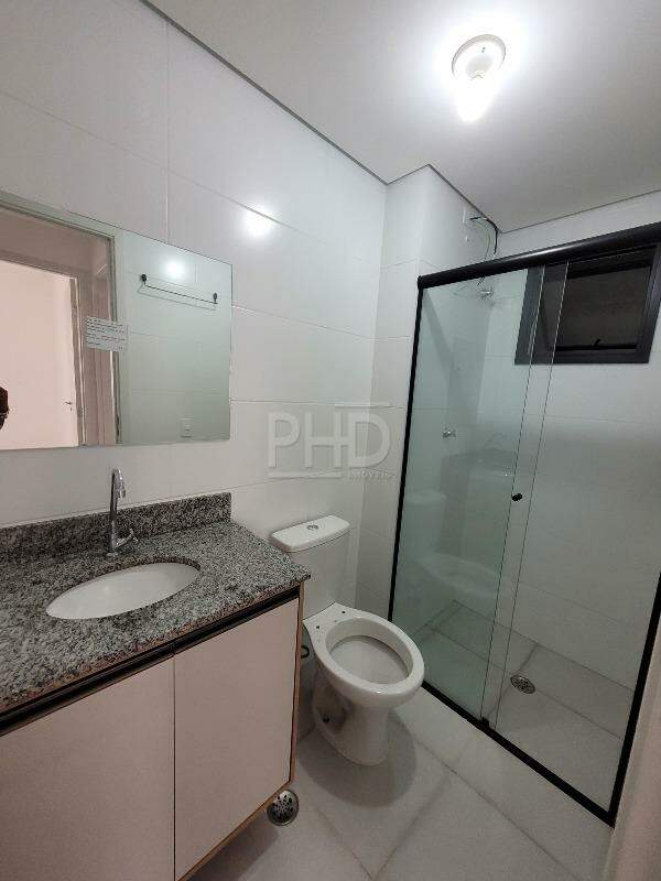 Apartamento para alugar com 2 quartos, 45m² - Foto 6