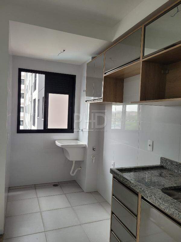 Apartamento para alugar com 2 quartos, 45m² - Foto 3