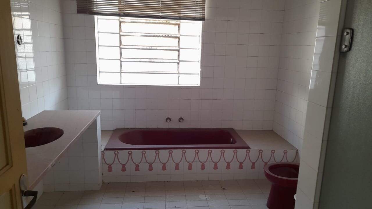 Sobrado à venda com 4 quartos, 700m² - Foto 17