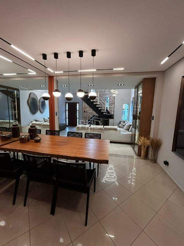 Sobrado à venda com 3 quartos, 195m² - Foto 5
