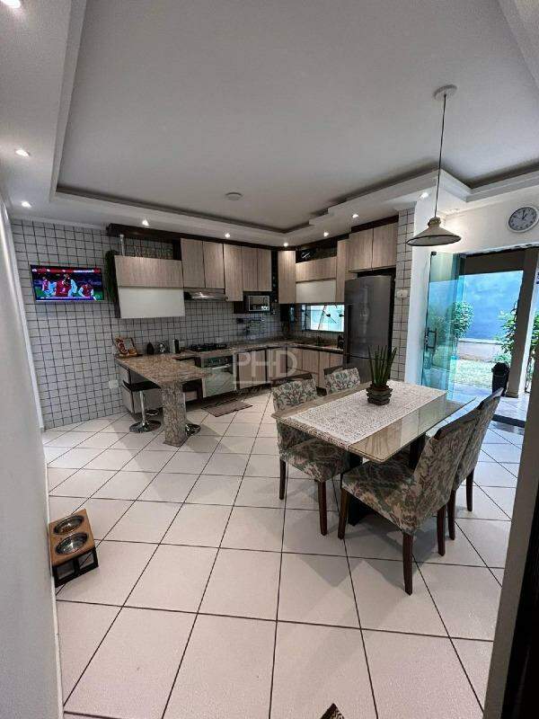 Sobrado à venda com 3 quartos, 195m² - Foto 17