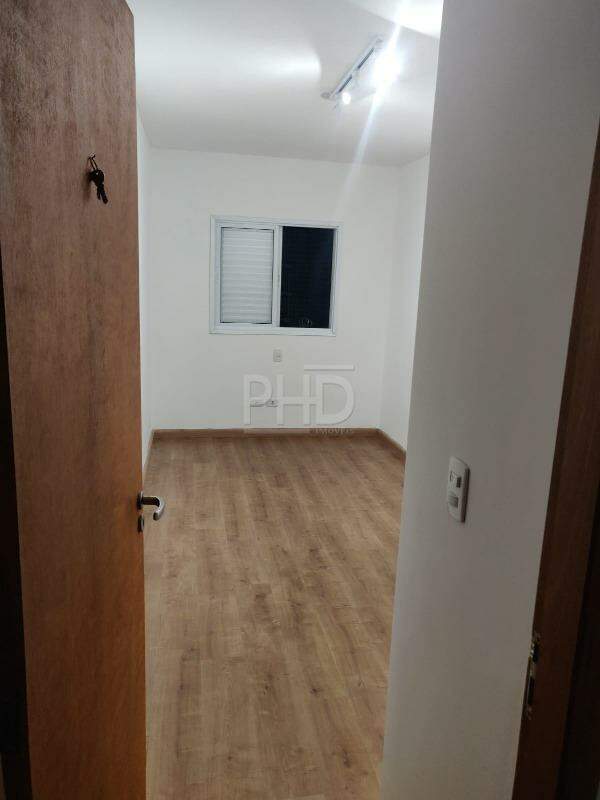 Apartamento à venda com 2 quartos, 60m² - Foto 7