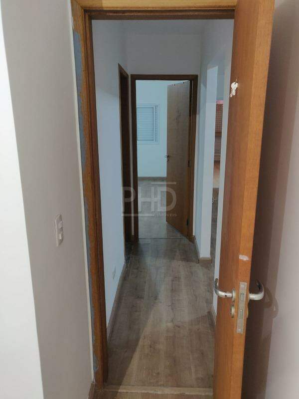 Apartamento à venda com 2 quartos, 60m² - Foto 3