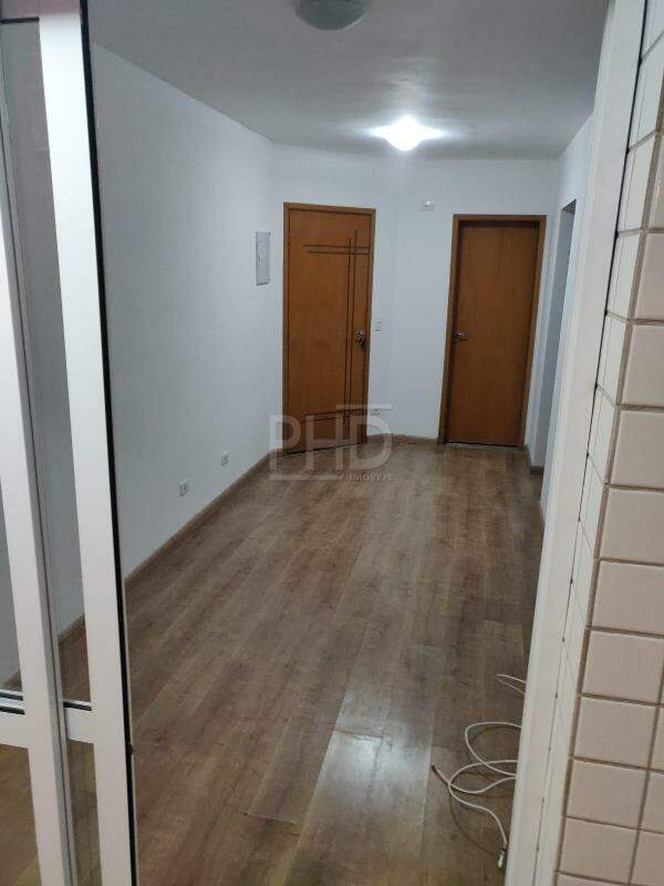 Apartamento à venda com 2 quartos, 60m² - Foto 4