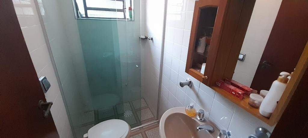 Sobrado à venda com 3 quartos, 240m² - Foto 9