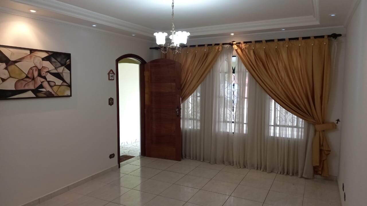 Sobrado à venda com 3 quartos, 175m² - Foto 1