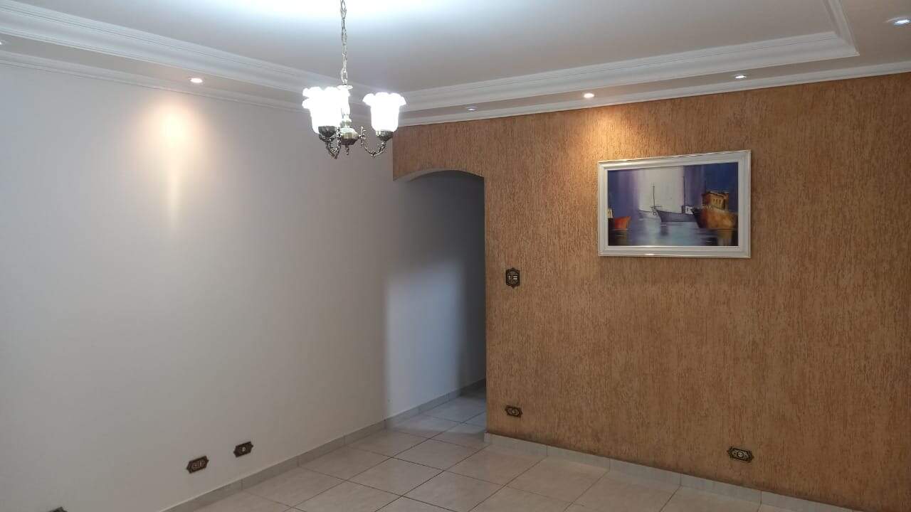 Sobrado à venda com 3 quartos, 175m² - Foto 2