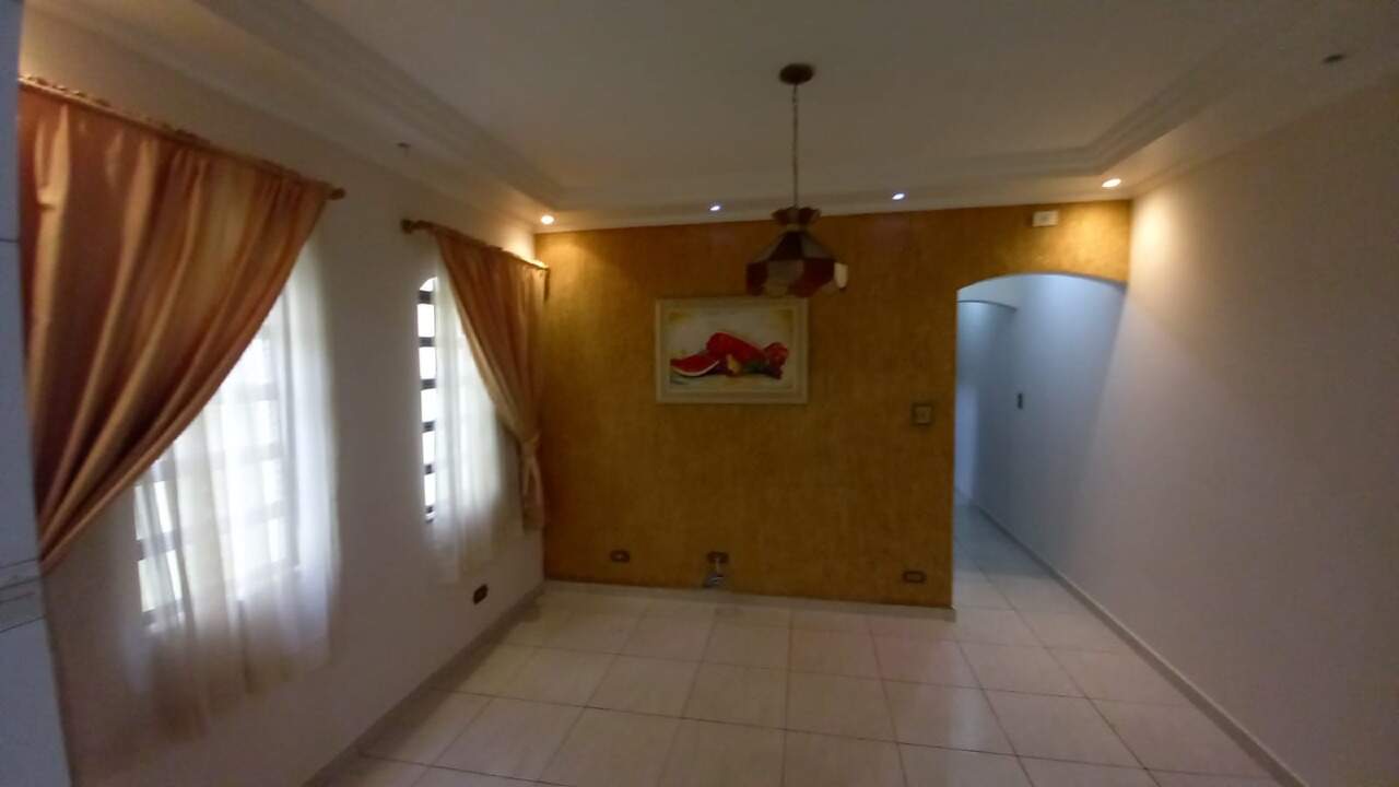 Sobrado à venda com 3 quartos, 175m² - Foto 3