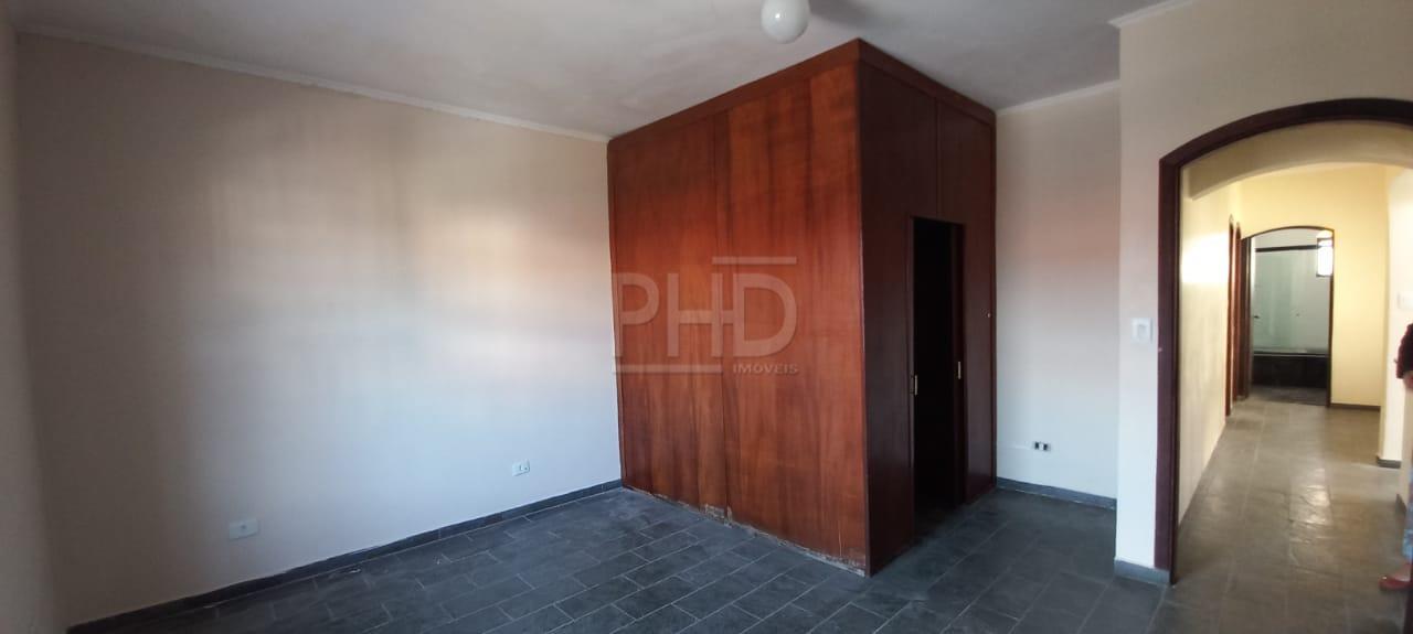 Sobrado à venda com 4 quartos, 324m² - Foto 8