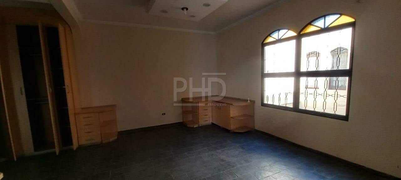 Sobrado à venda com 4 quartos, 324m² - Foto 13