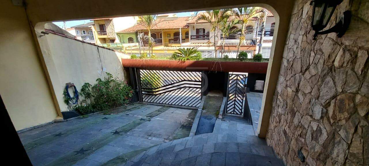 Sobrado à venda com 4 quartos, 324m² - Foto 25