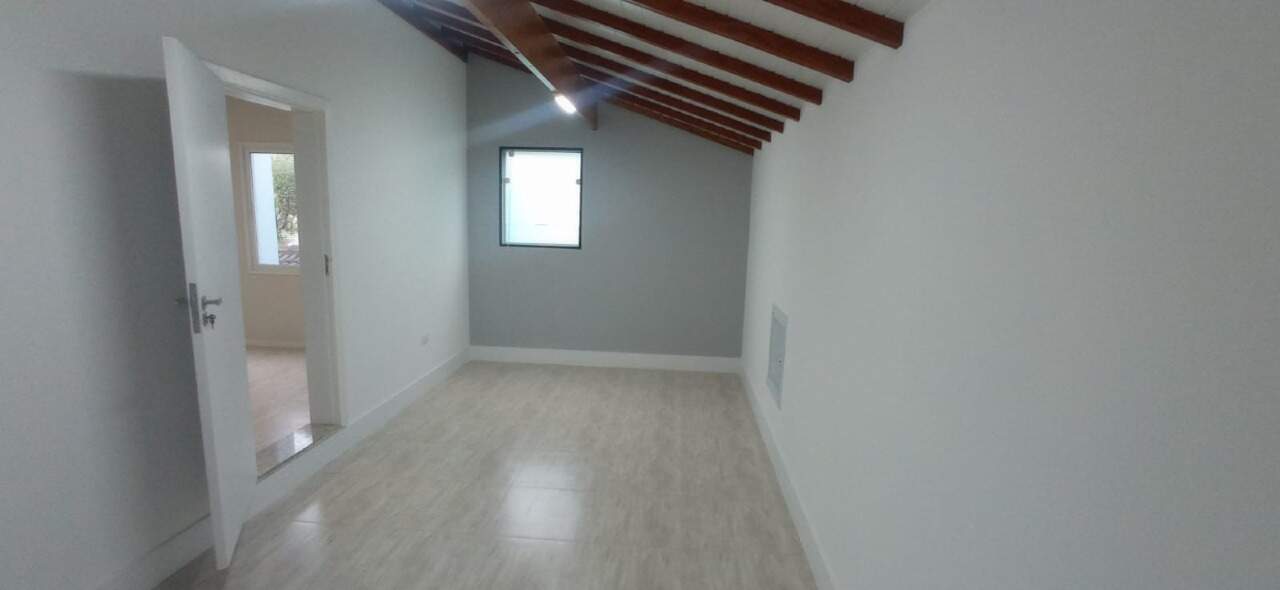 Casa à venda com 3 quartos, 284m² - Foto 20