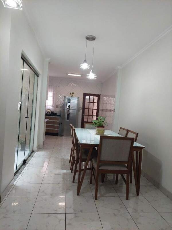 Sobrado para alugar com 3 quartos, 360m² - Foto 5