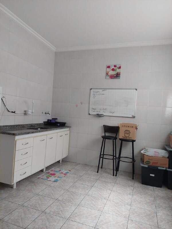 Sobrado para alugar com 3 quartos, 360m² - Foto 25