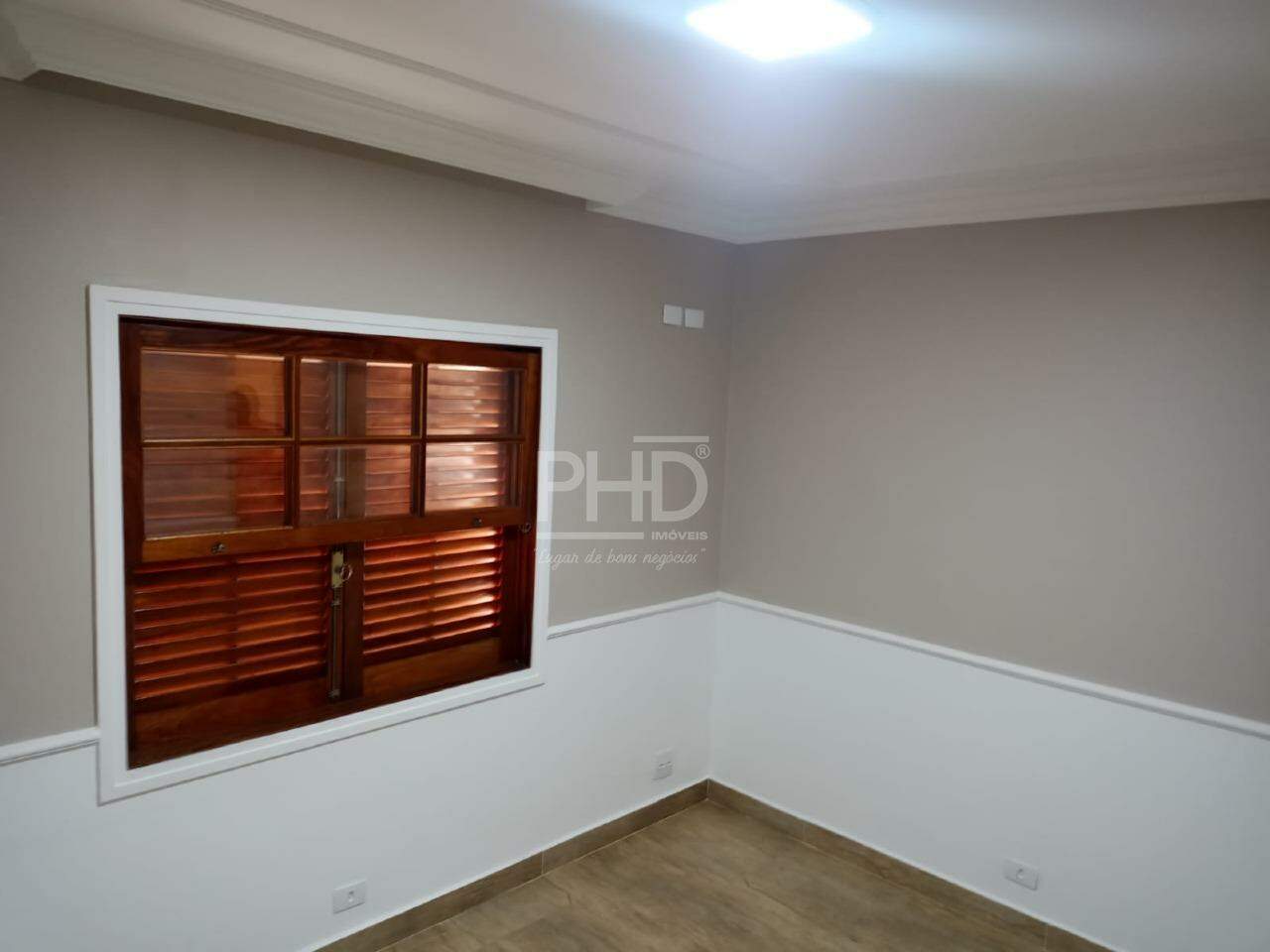 Casa à venda com 3 quartos, 163m² - Foto 9